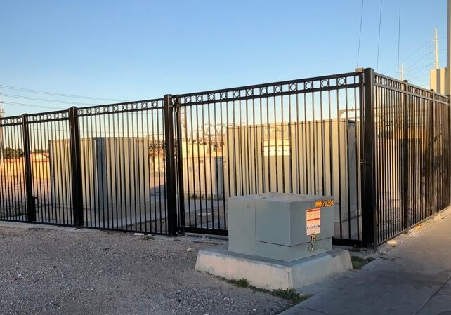 metal fence installation company